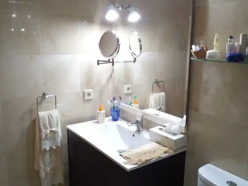 Baño de Piso de alquiler en Calvià con Aire acondicionado, Trastero y Piscina