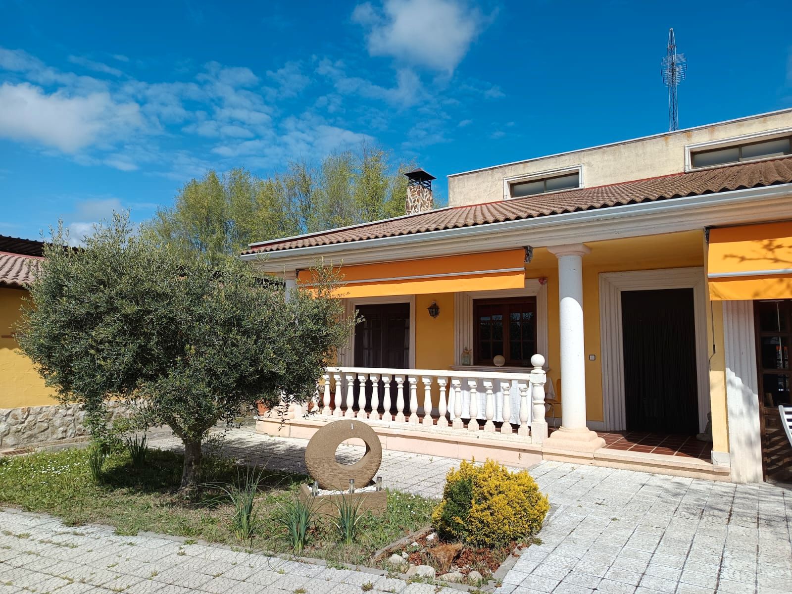 House or chalet for sale in Calle Serna, La Pedraja de Portillo