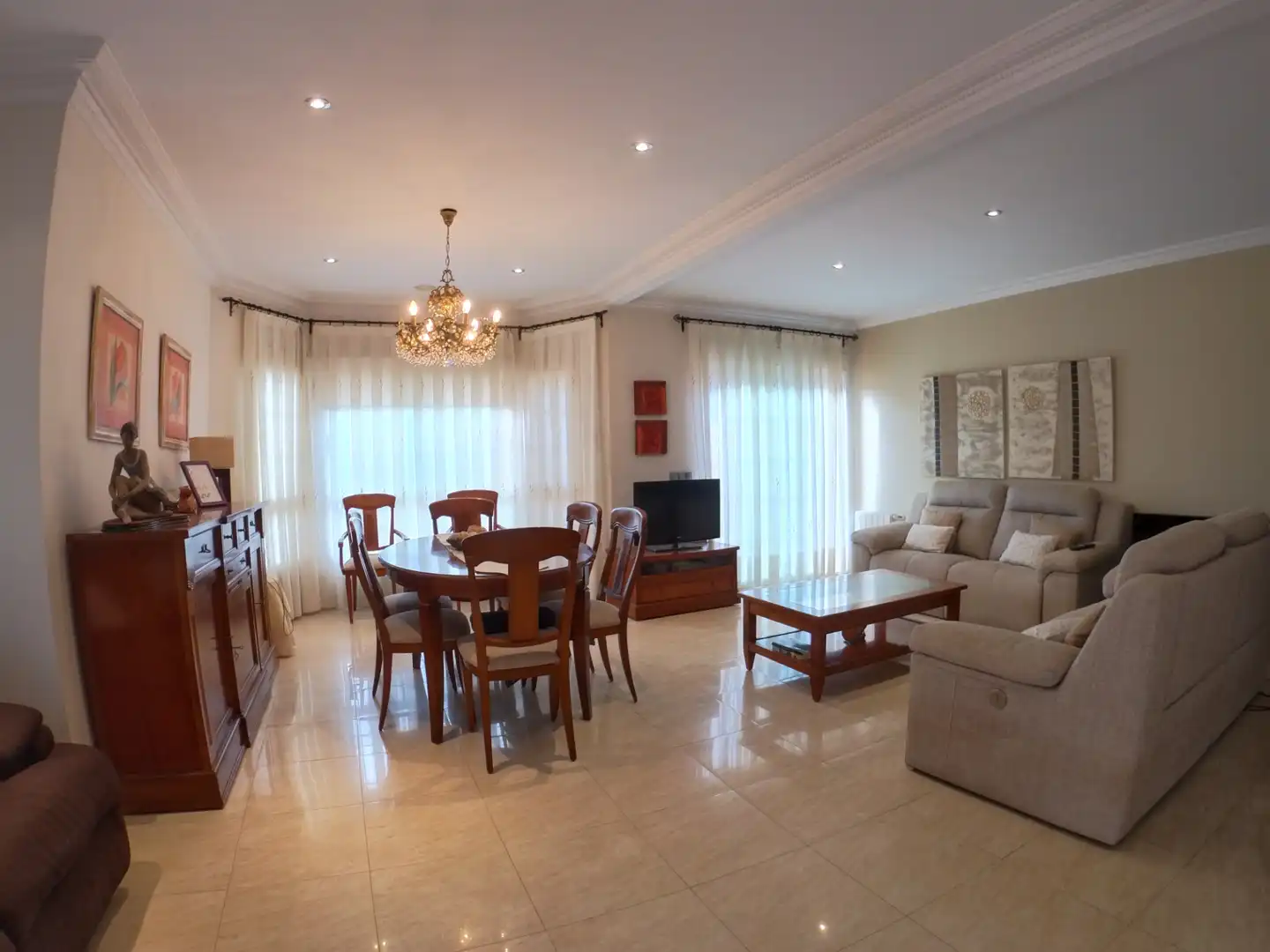 Villa con terrazza in vendita a Carrer dels Tres Barrancs 3