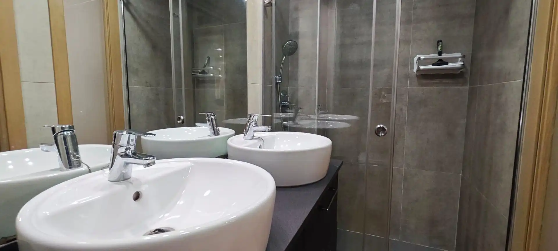 Bathroom of Apartments for sale in Alicante / Alacant  with Air Conditioner, Private garden and Storage room