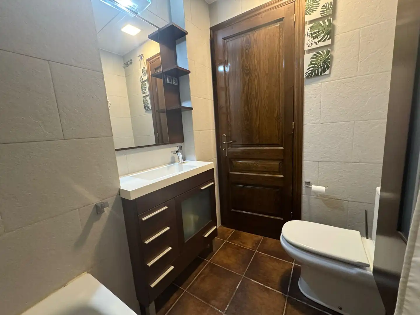 Badezimmer von Erdgeschoss zum Verkauf in Vilalba Sasserra mit Klimaanlage, Heizung und Terrasse