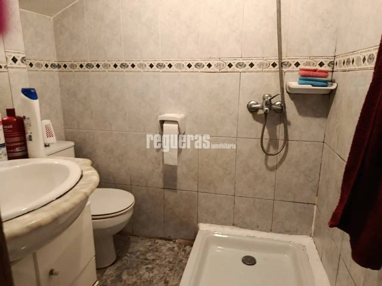 Bathroom of Houses for sale in Corvera de Asturias  with Heating