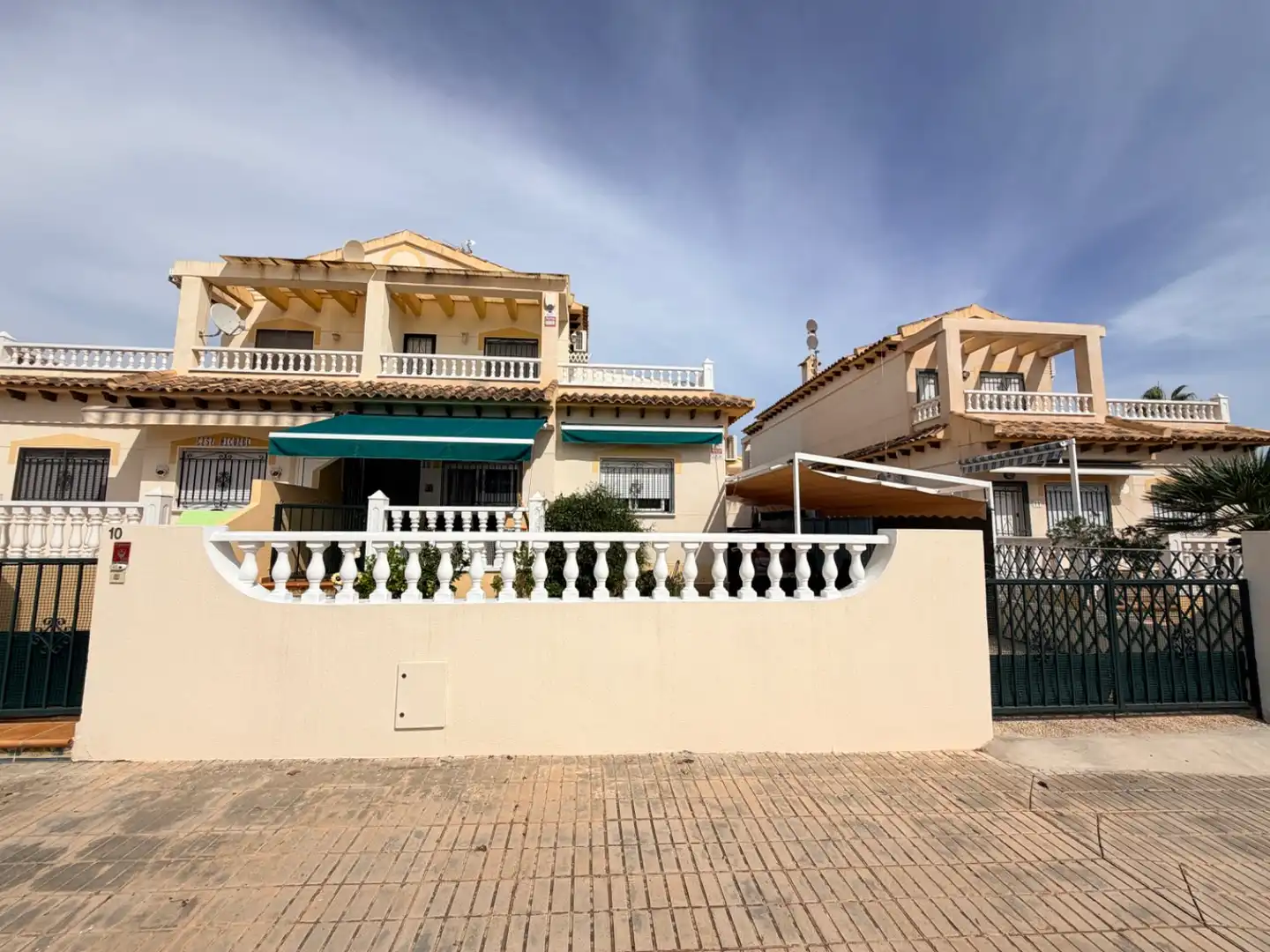 Duplex avec piscine à vendre à N/A, imagen 2