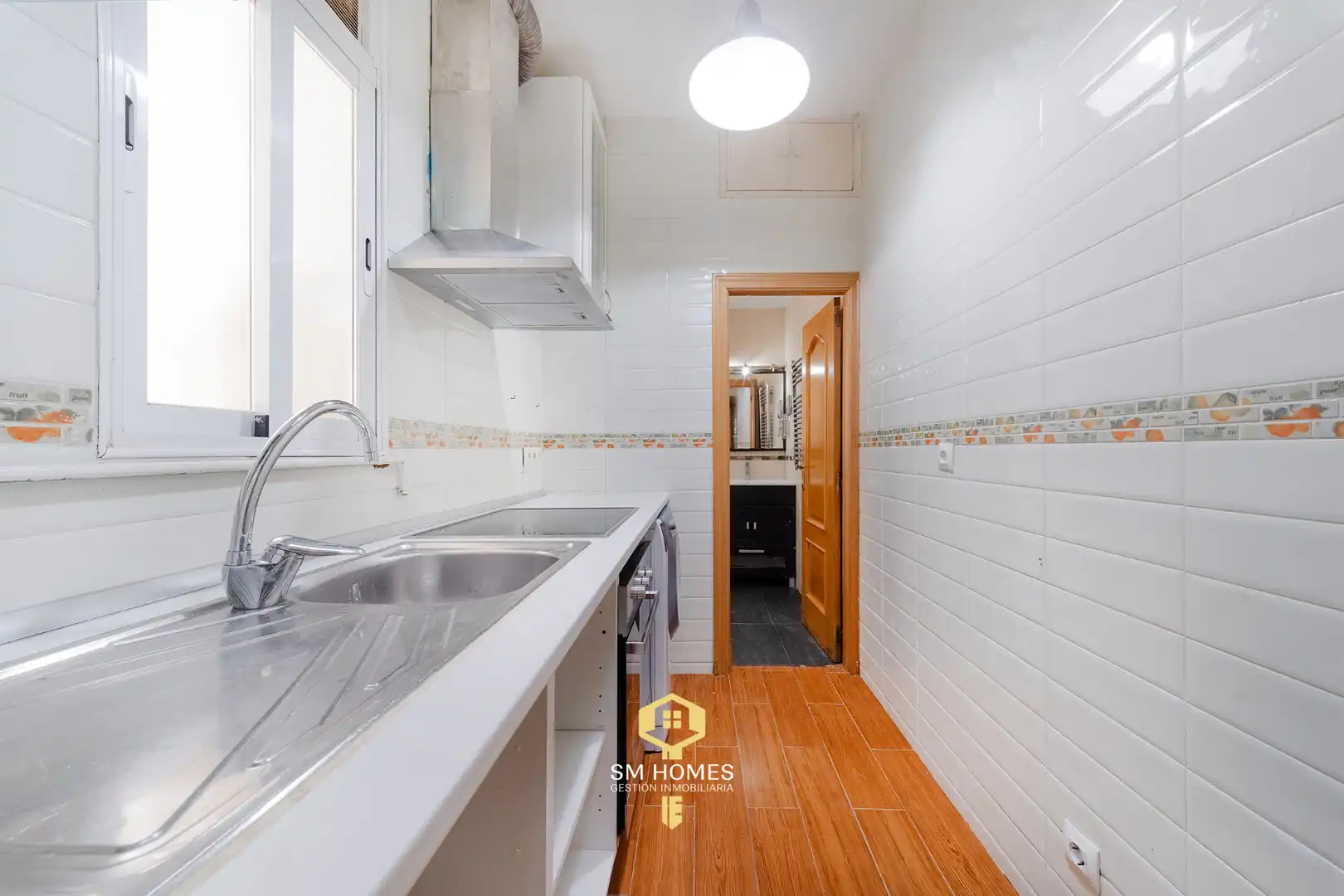 Kitchen of Flat for sale in Madrid  with Air Conditioner, Heating and Oven
