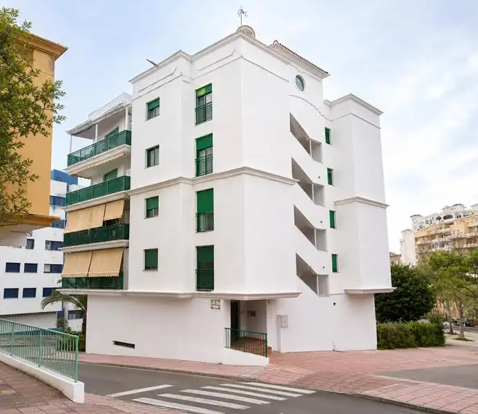 Wohnung mit Garten zum Verkauf in Estepona Pueblo
