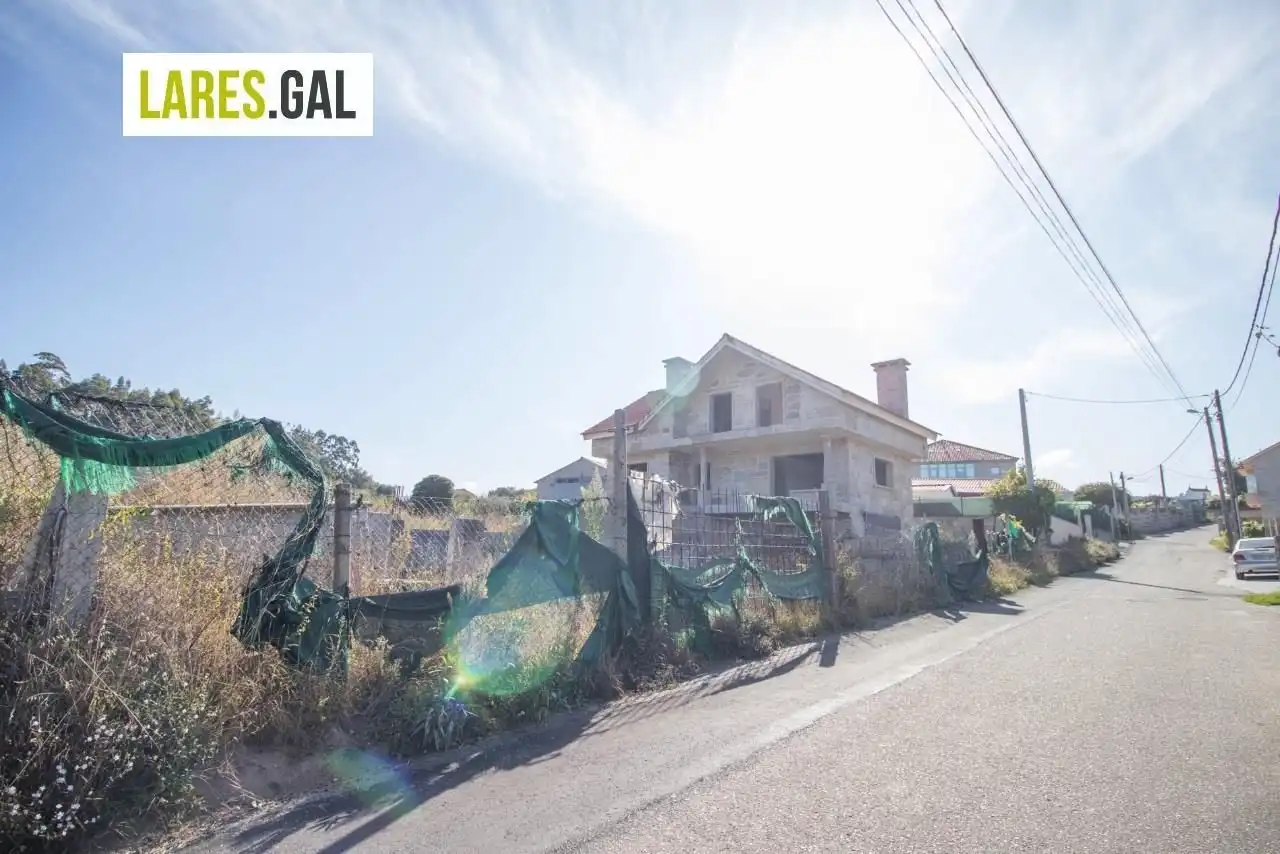 Land for sale in Bueu