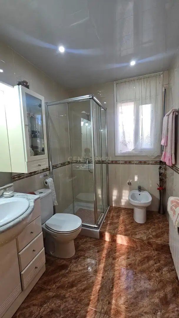 Bany de Casa o xalet en venda en Lloret de Mar amb Jardí privat i Traster
