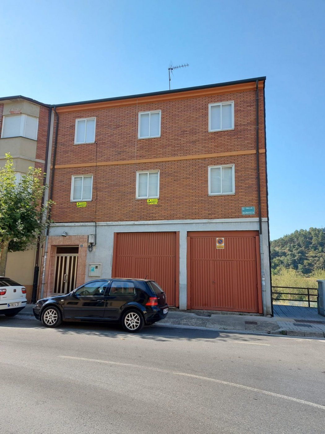 Parking of House or chalet for sale in Ponferrada  with Heating