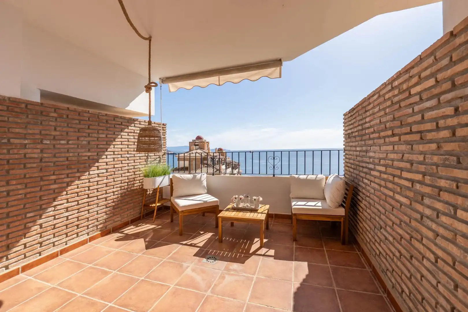 Terraza de Apartamento en venta en Almuñécar con Jardín privado, Terraza y Piscina comunitaria