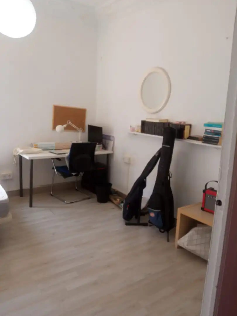 Piso de alquiler en Valencia con Amueblado, Horno y Lavadora