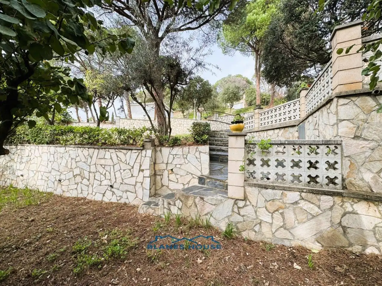 Jardí de Casa o xalet en venda en Tordera amb Aire condicionat, Jardí privat i Terrassa