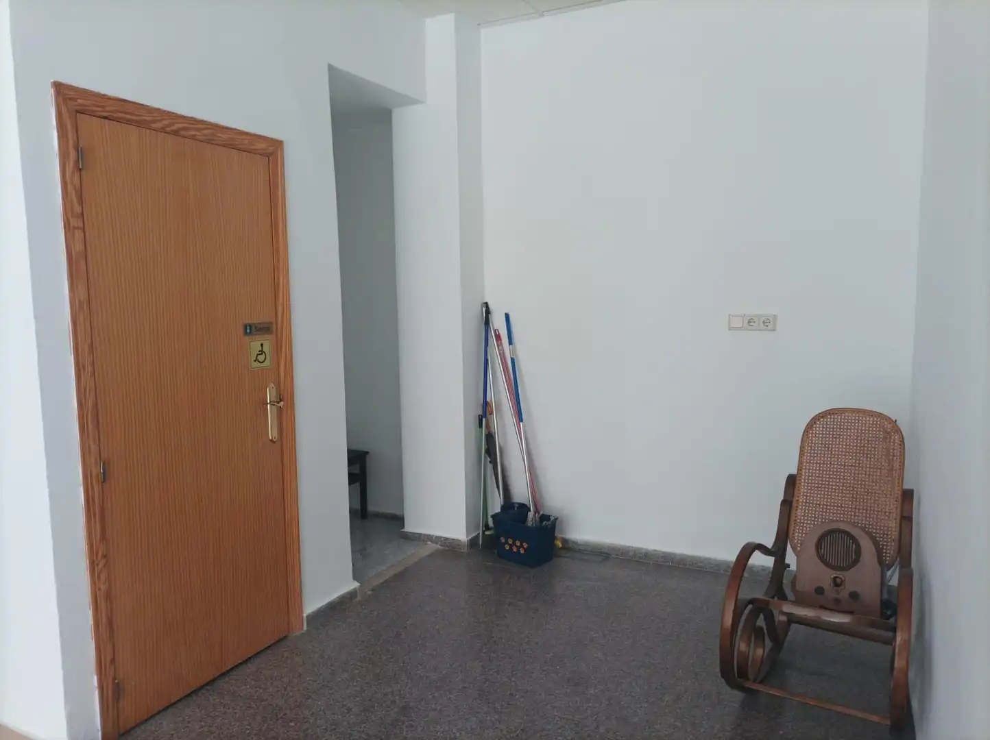 Erdgeschoss zum Verkauf in Altabix