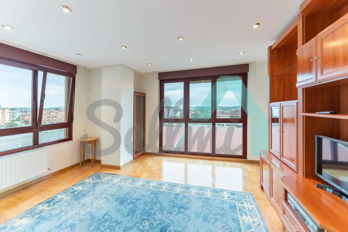Living room of Flat for rent in Lugones