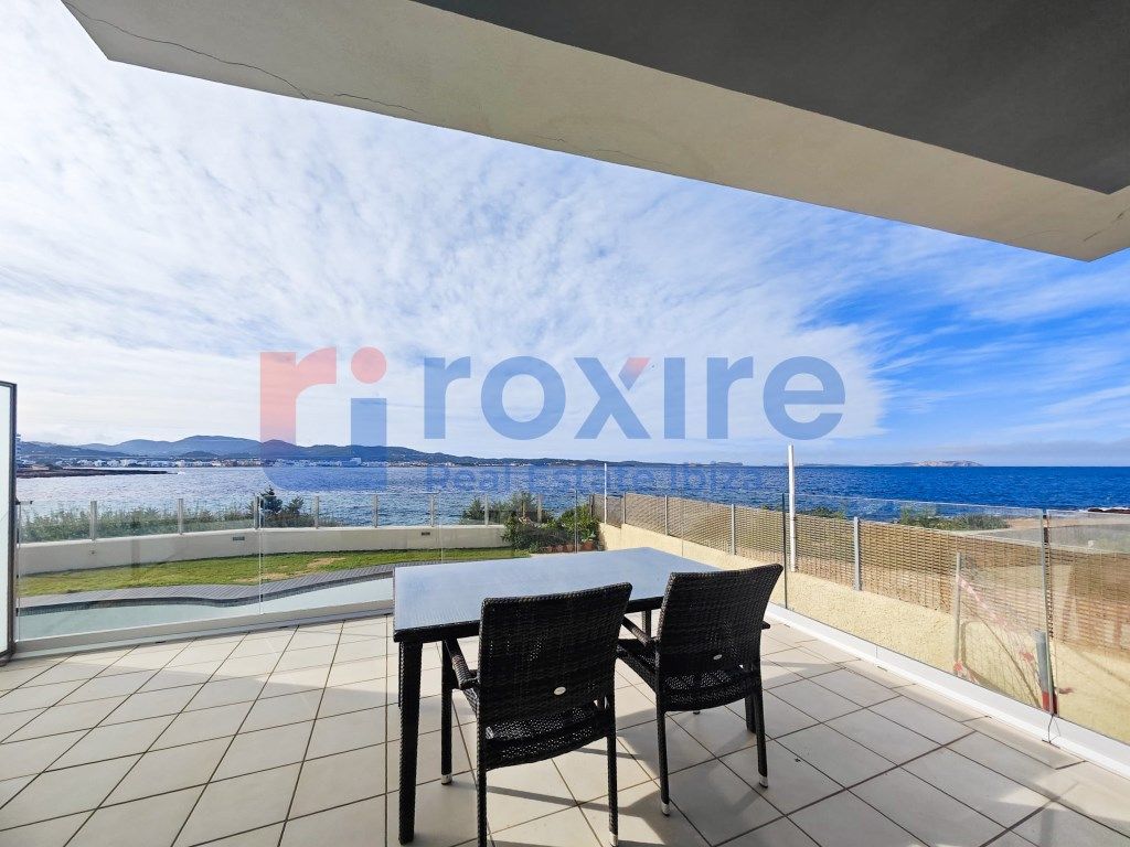 Terrassa de Planta baixa de lloguer en Sant Antoni de Portmany amb Aire condicionat, Terrassa i Moblat