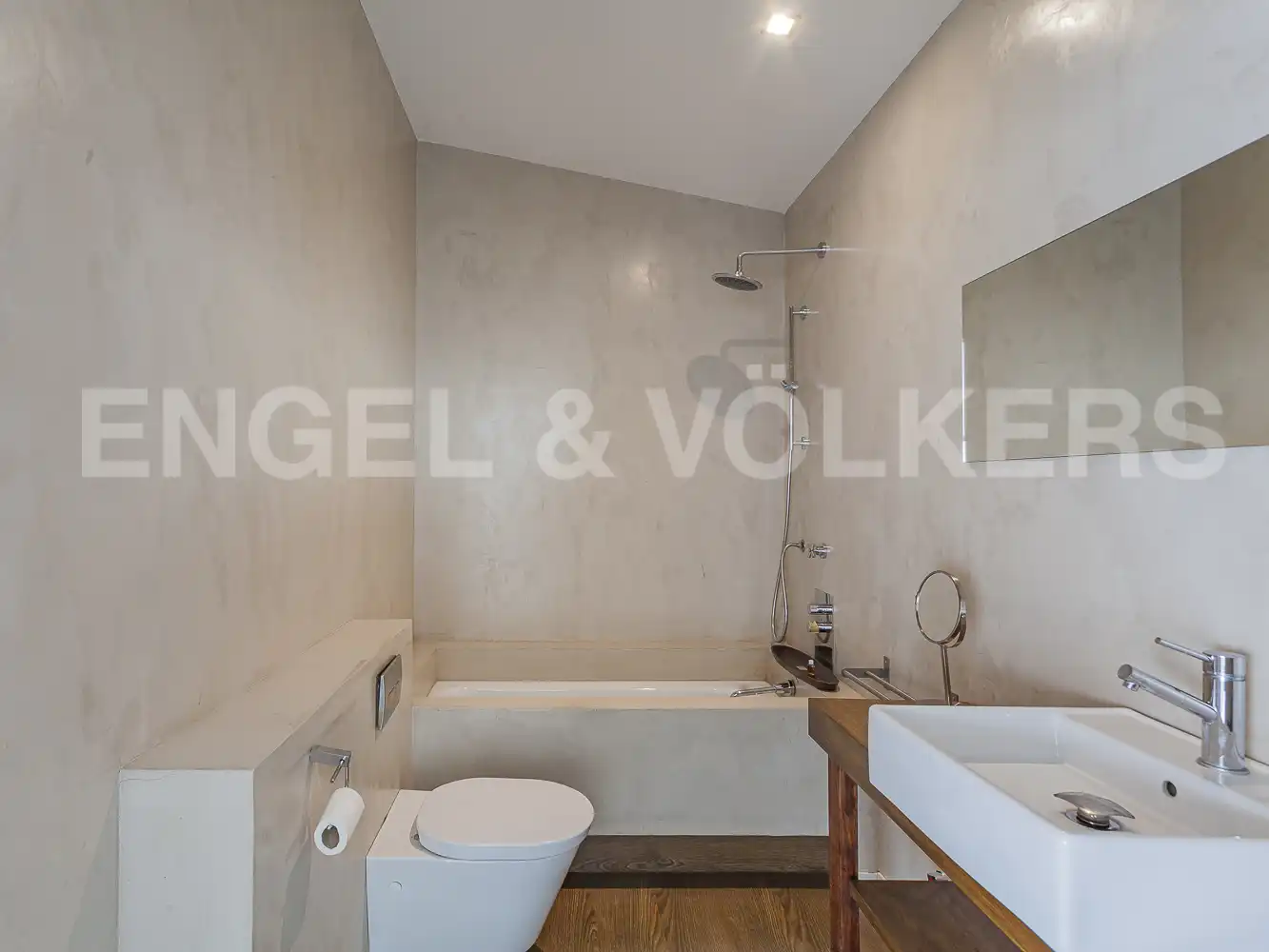 Baño de Loft en venta en Barcelona con Aire acondicionado, Calefacción y Jardín privado