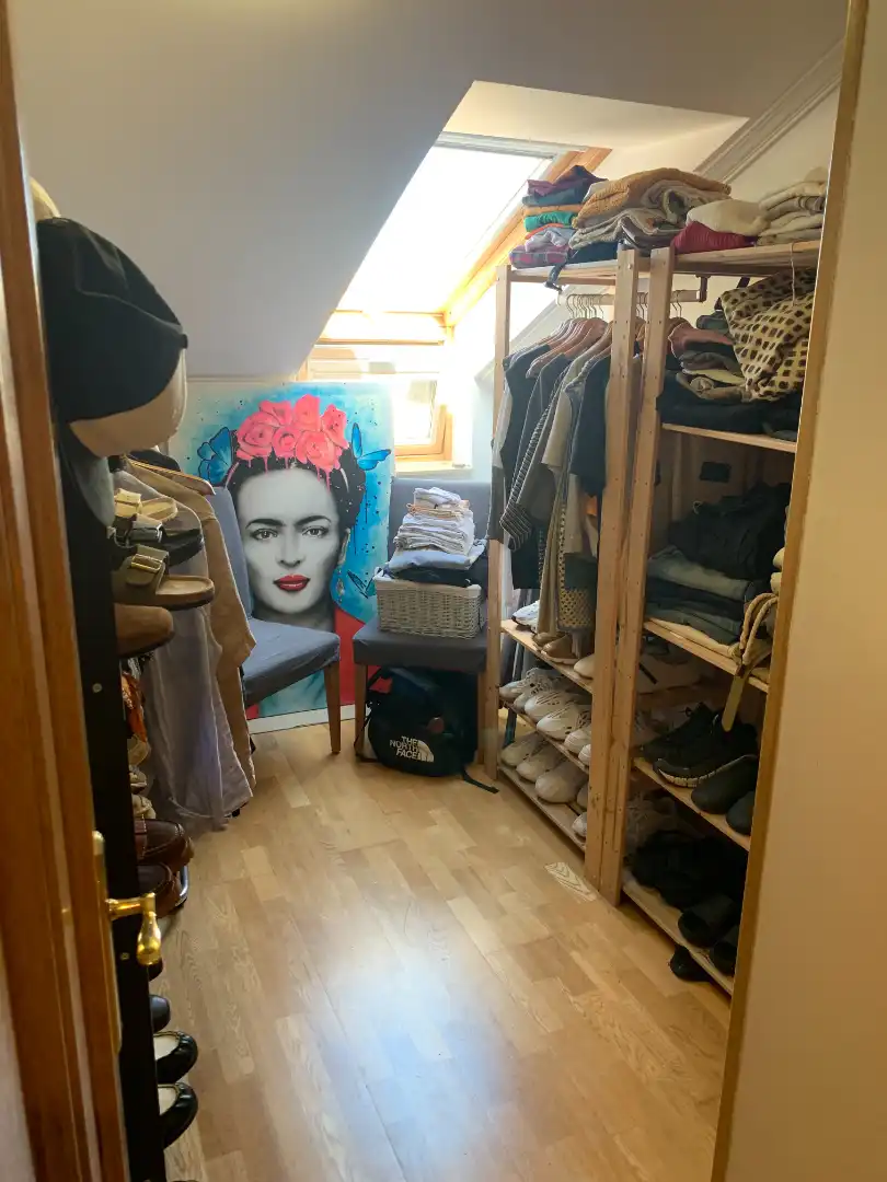 Schlafzimmer von Dachboden zum Verkauf in Poio mit Heizung, Parkett und Abstellraum