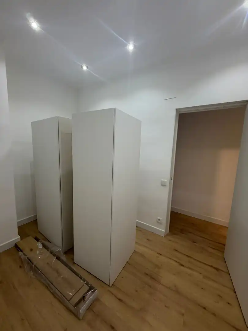 Flat for rent in Barcelona  with Air Conditioner