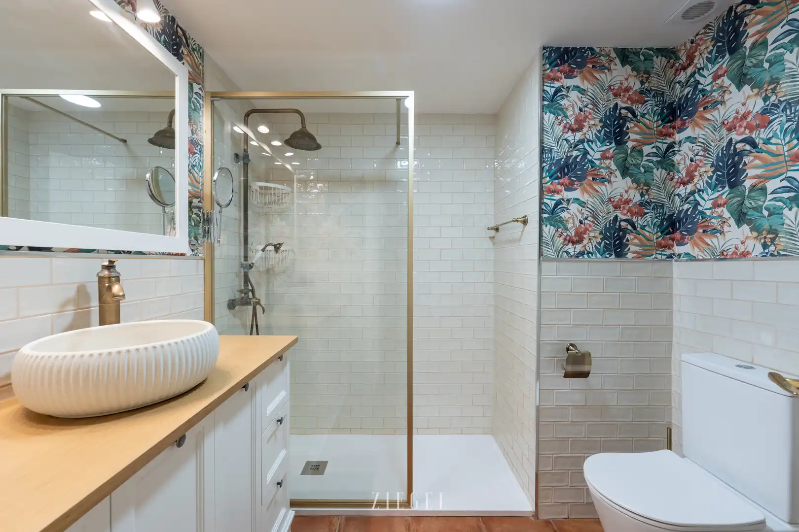 Baño de Piso en venta en Las Palmas de Gran Canaria con Aire acondicionado y Trastero