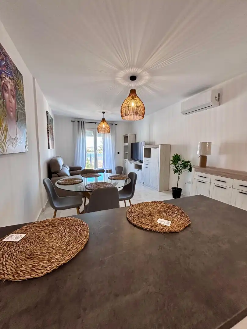 Esszimmer von Dachboden zum Verkauf in Arcos de la Frontera mit Terrasse, Möbliert und Ofen