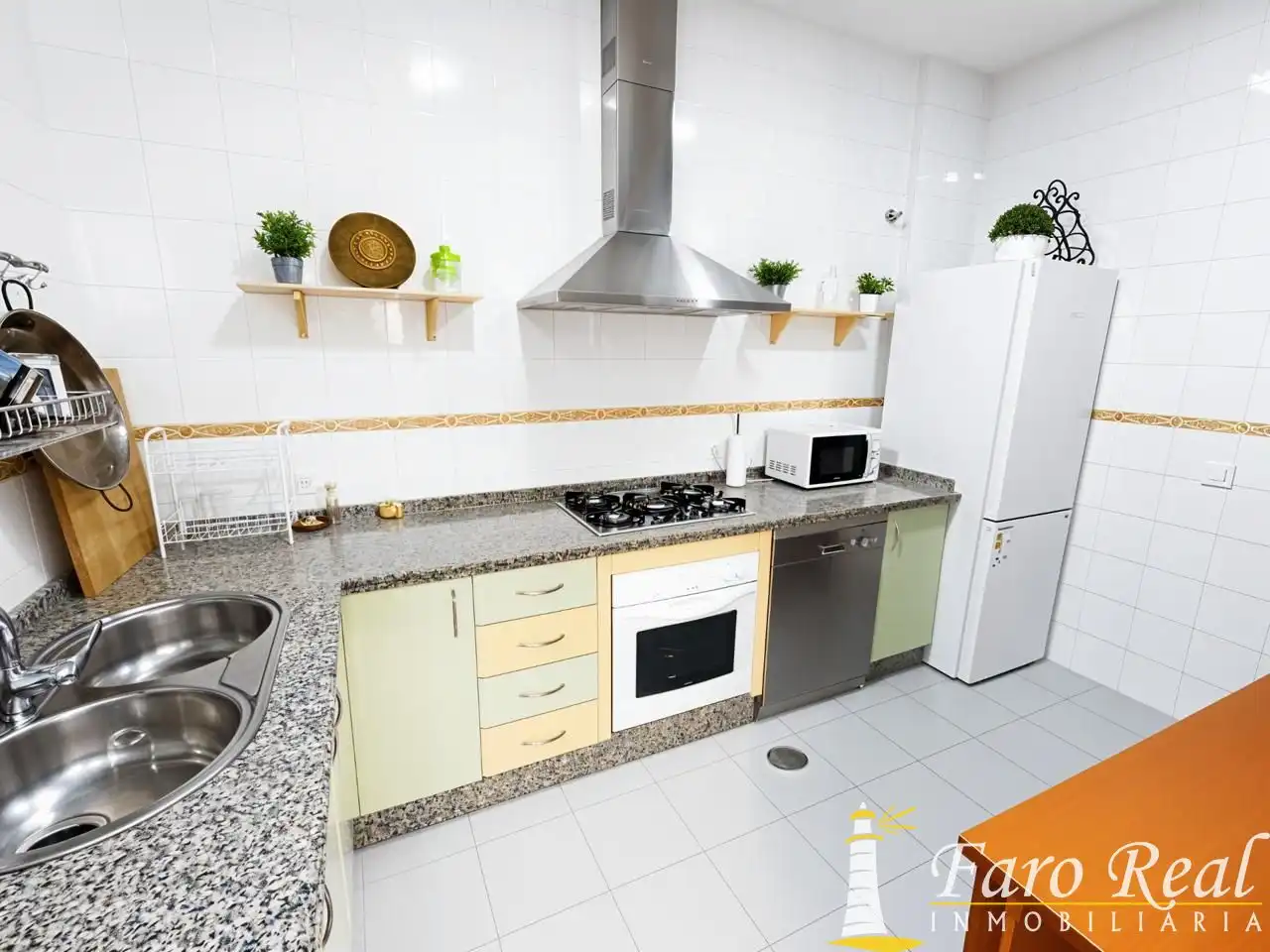 Cocina de Planta baja en venta en Sanlúcar de Barrameda con Trastero