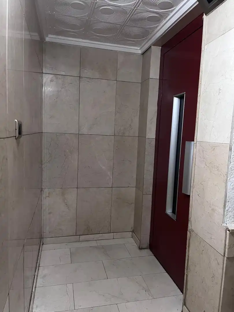 Wohnung zum Verkauf in Elche / Elx mit Klimaanlage und Balkon