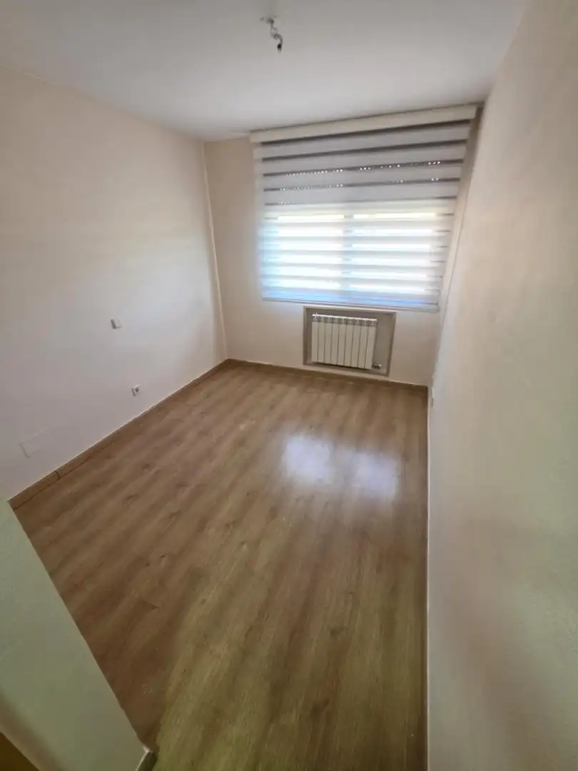 Habitación de Piso de alquiler en Valdemoro con Aire acondicionado y Calefacción