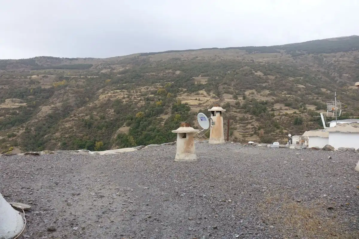Vista exterior de Casa o xalet en venda en Capileira amb Moblat i Balcó