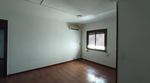 Foto 3 de Piso en venta en Les Planes, L'Hospitalet de Llobregat