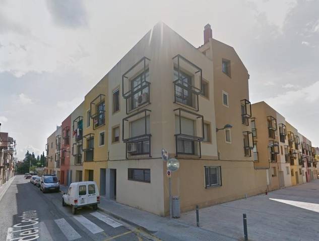 Piso en Venta en Plaza PRESIDENT COMPANYS en Vinyols i els Arcs