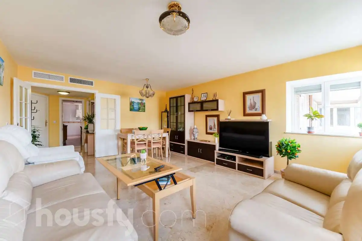 Flat for sale in Calle Edward Elgar, La Princesa