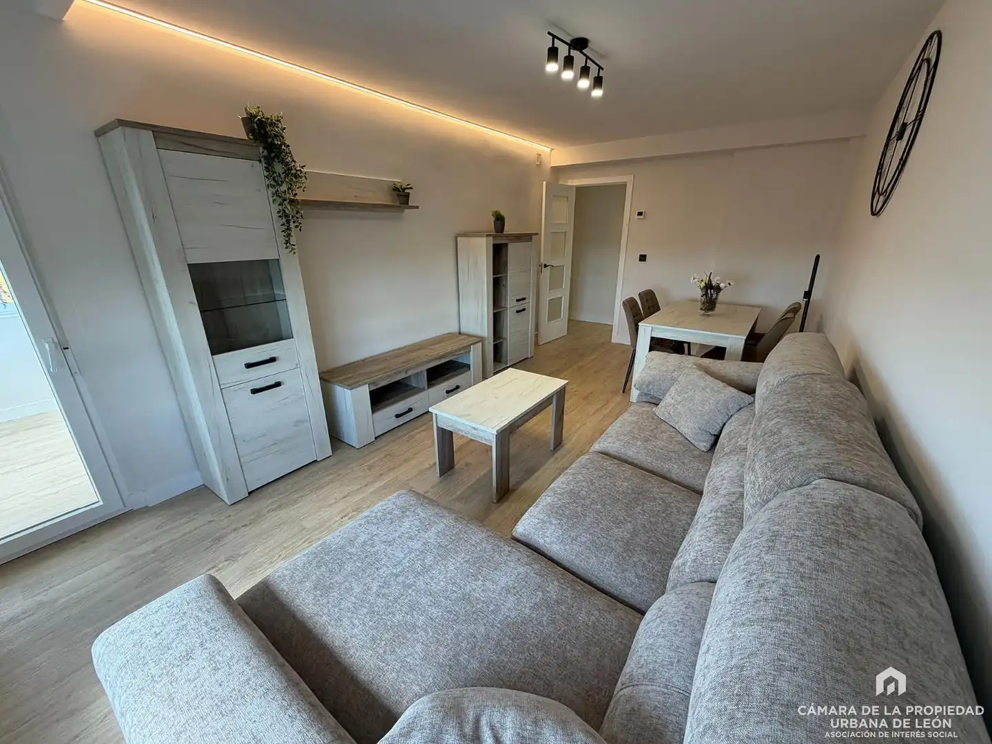 Wohnung zur Miete in ESLA, Pinilla