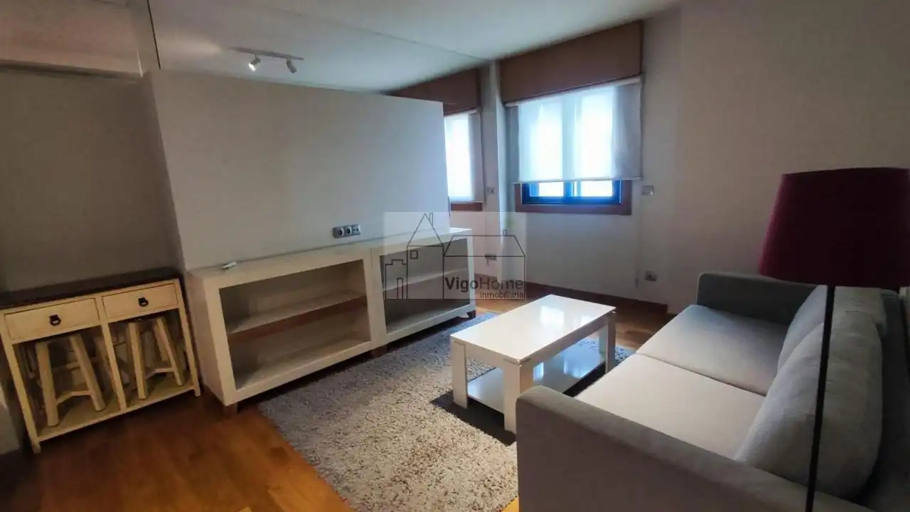 Sala de estar de Apartamento de alquiler en Vigo  con Aire acondicionado, Calefacción y Parquet