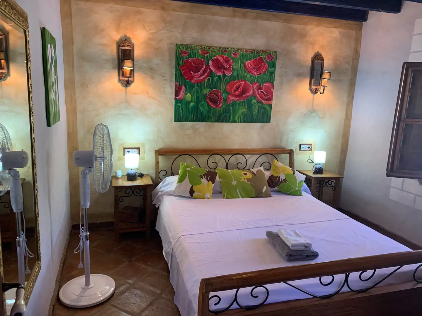 Habitación de Casa o chalet en venta en Torrox con Jardín privado, Terraza y Piscina