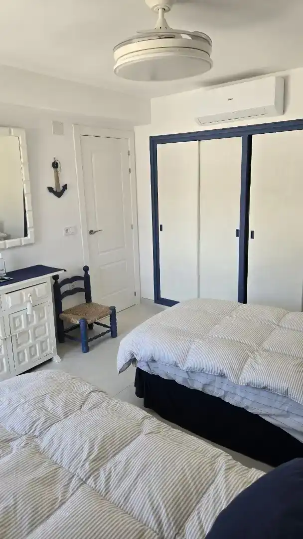 Bedroom of Flat for rent in El Campello  with Air Conditioner, Private garden and Swimming Pool