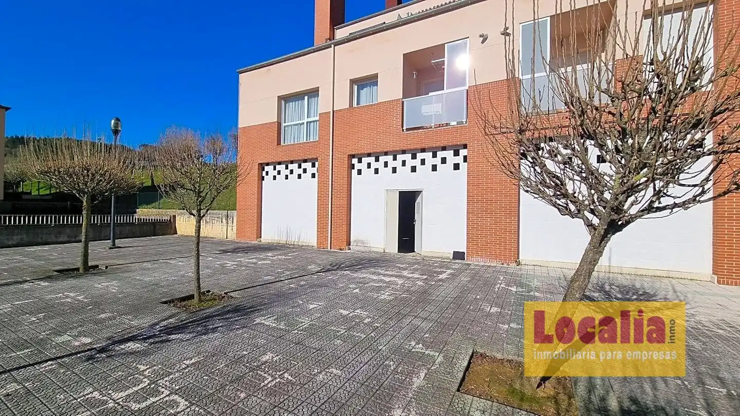 Local comercial en venda a Barrio Parayo, imagen 2