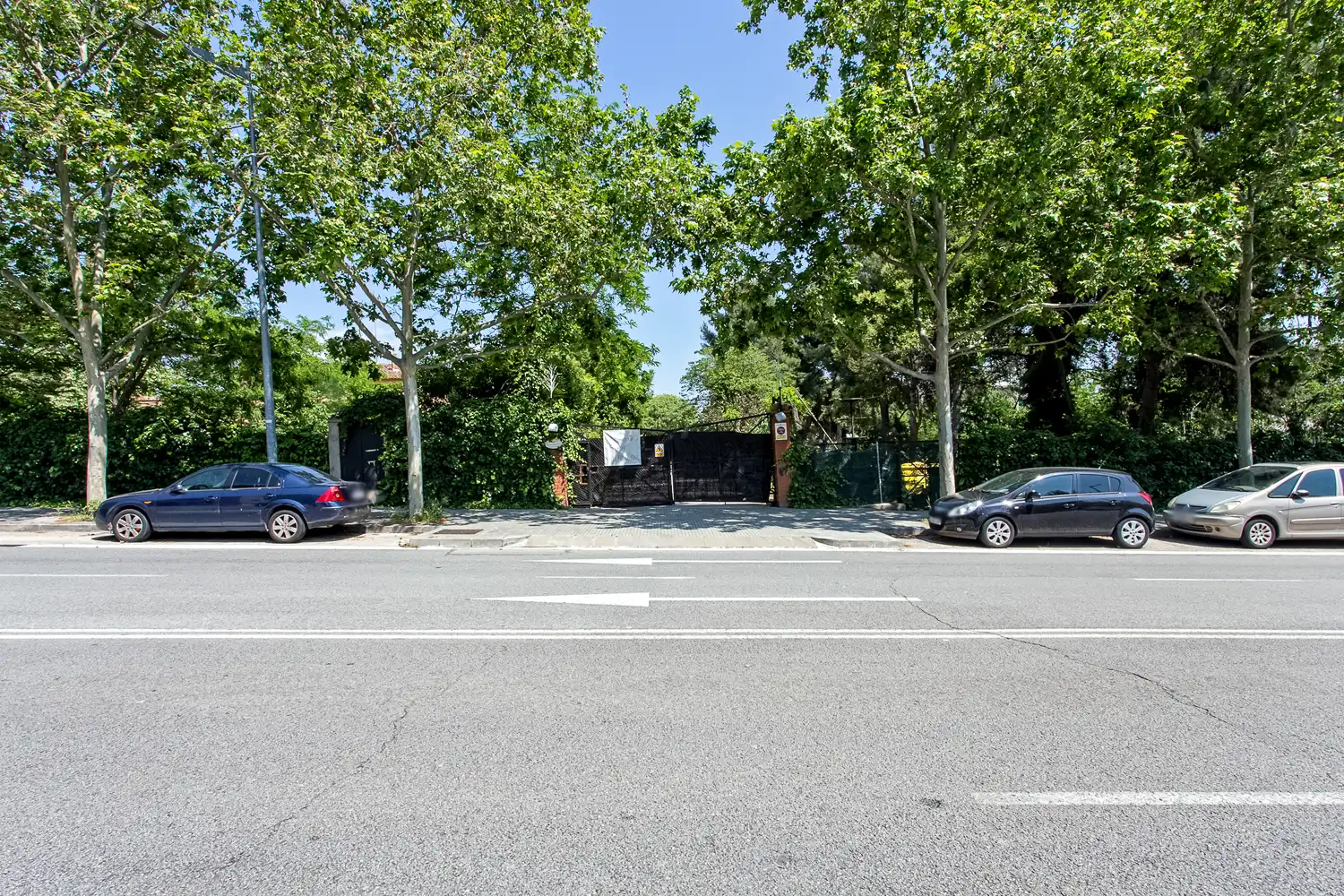 Vista exterior de Terreno en venta en Terrassa