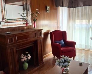 Sala d'estar de Pis en venda en  Zaragoza Capital amb Calefacció i Terrassa