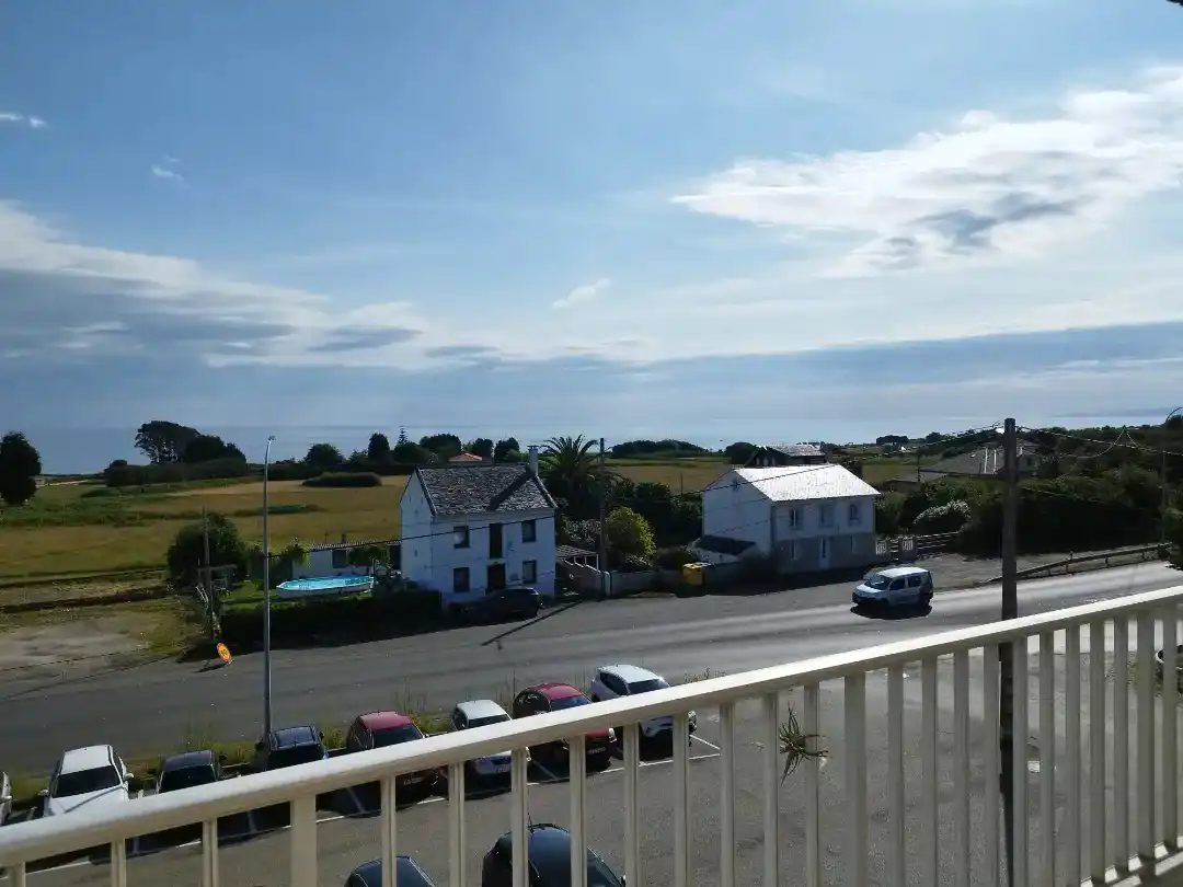 Vista exterior de Apartamento en venta en Foz con Terraza, Amueblado y Horno