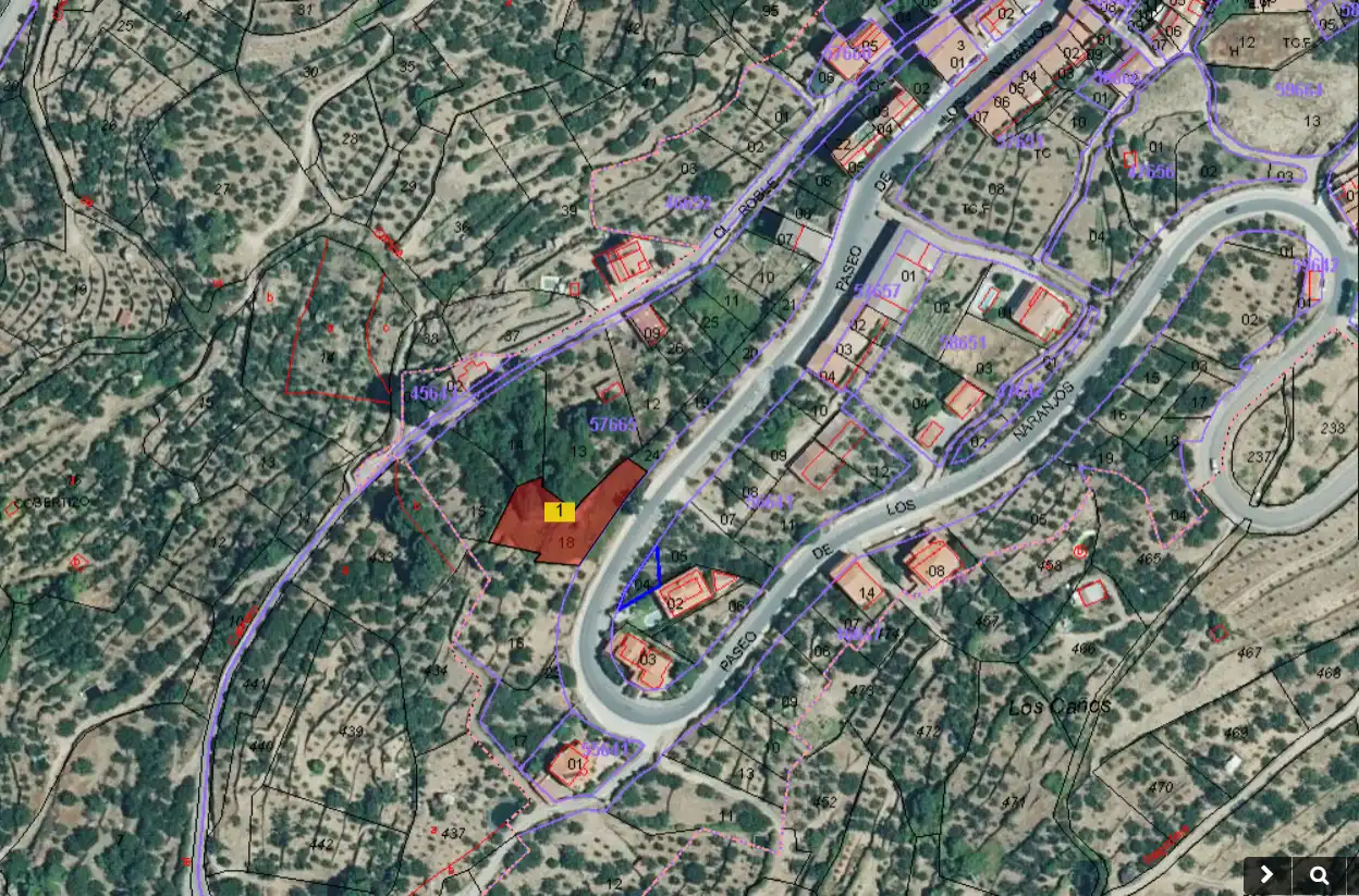 Terreni e lotti in vendita a Paseo Naranjos 86