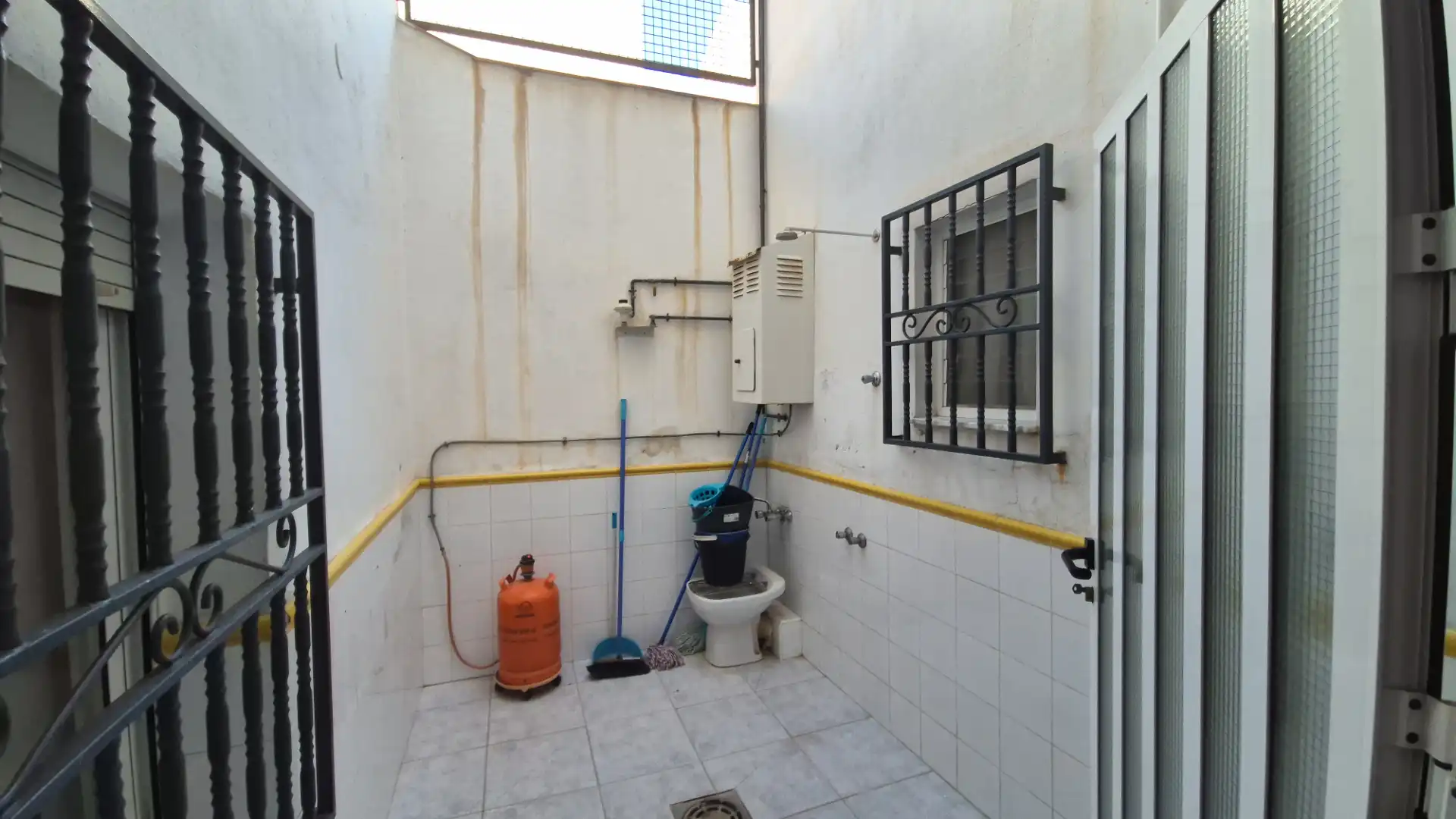 Casa adosada en venda en Alcantarilla amb Terrassa, Moblat i Balcó