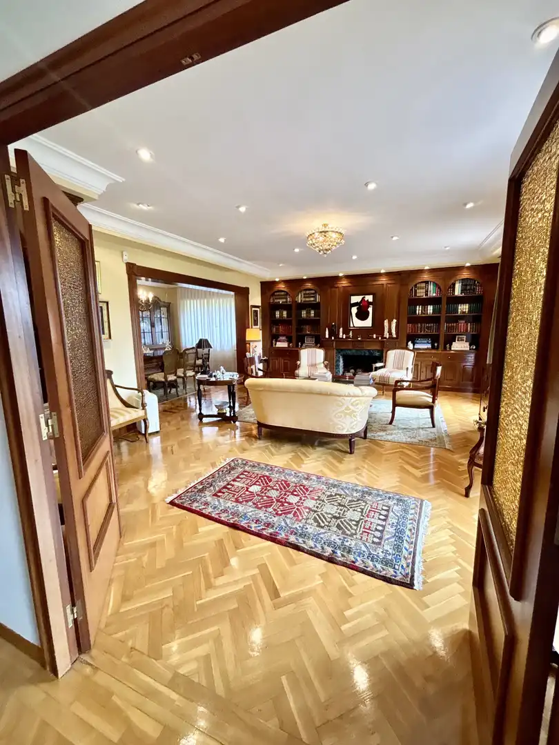 Living room of Houses for sale in Sariego  with Heating, Private garden and Parquet flooring