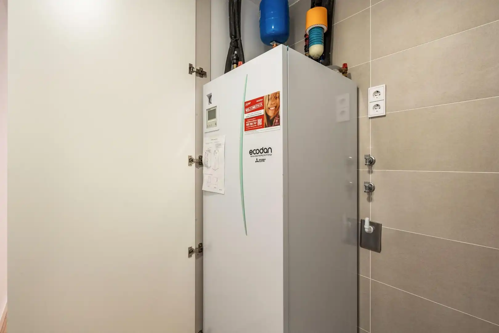 Badezimmer von Wohnung zum Verkauf in Badalona mit Klimaanlage, Parkett und Abstellraum