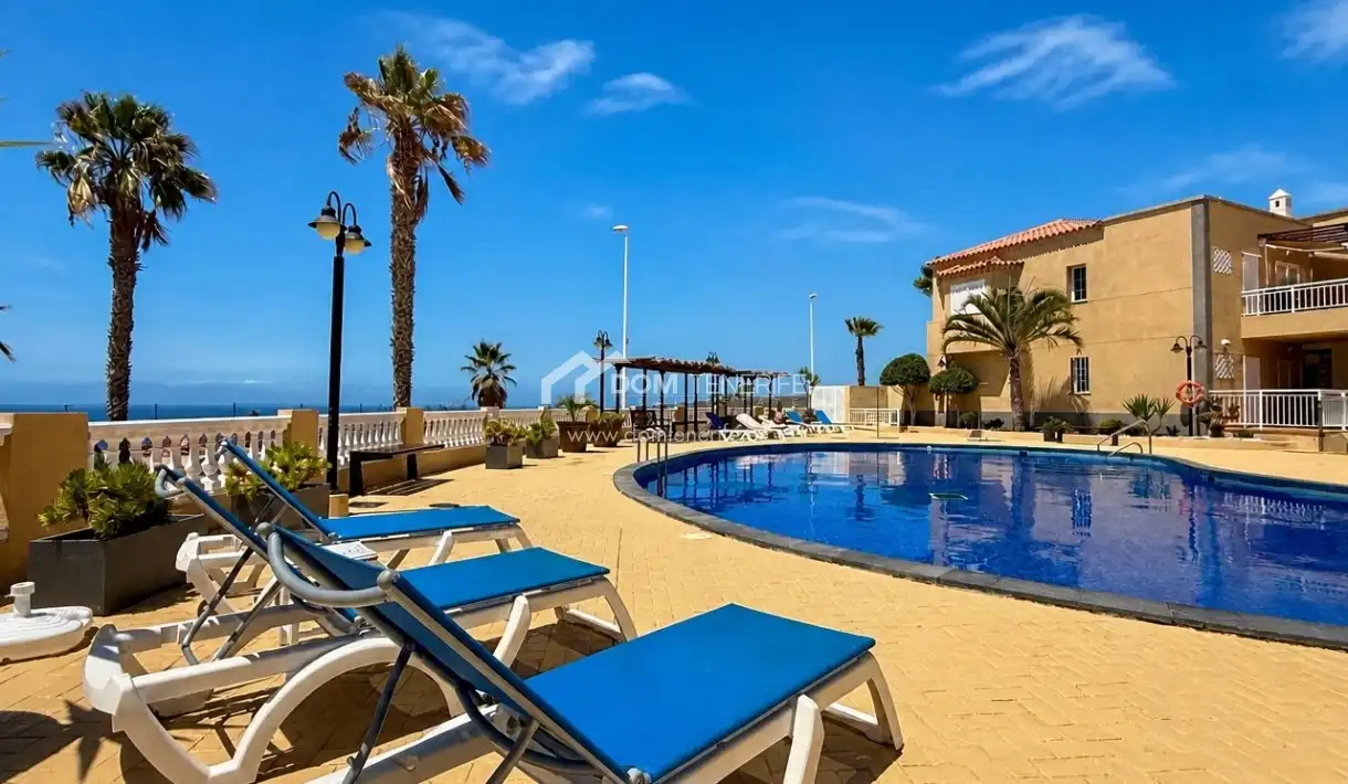 Swimming pool of Ground floor for rent in Adeje  with Terrace, Swimming Pool and Furnished