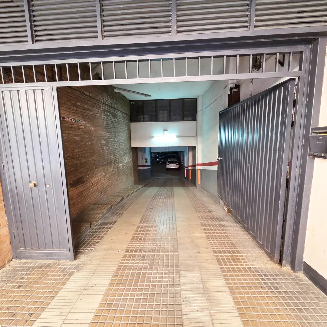 Individual amb ascensor de lloguer a Carrer del Bruc, imagen 3