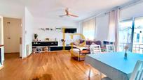 Living room of Flat for sale in Sant Cugat del Vallès  with Air Conditioner, Heating and Parquet flooring