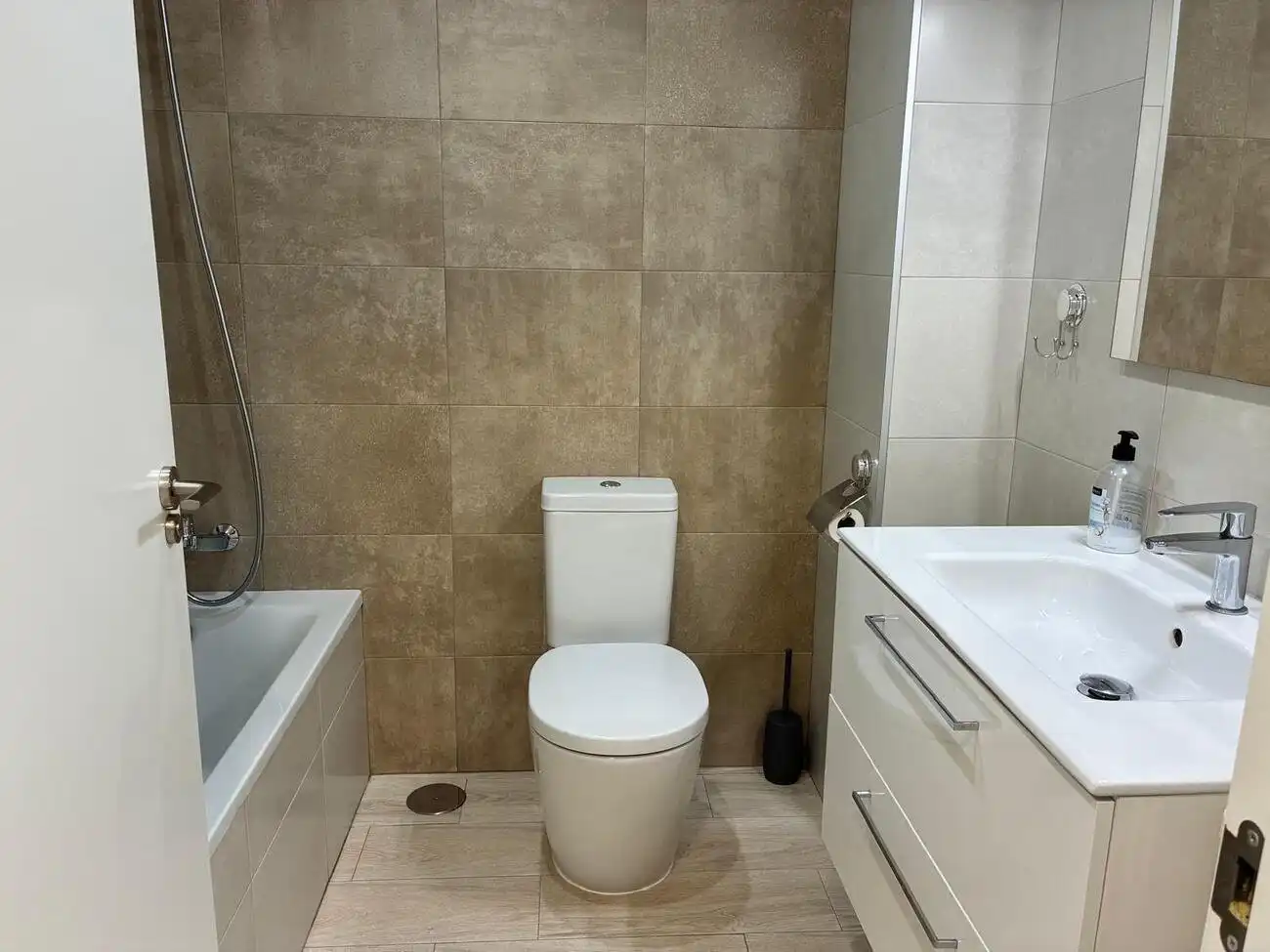 Bany de Apartament en venda en Orihuela amb Aire condicionat, Jardí privat i Terrassa
