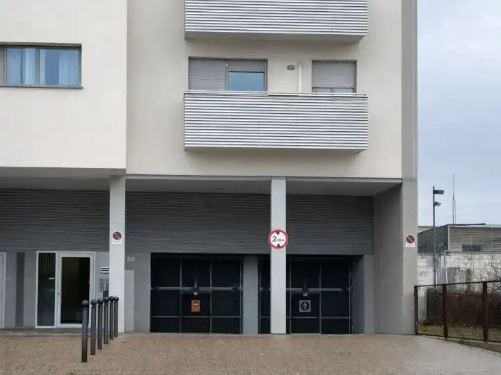 Exterior view of Garage for rent in Girona