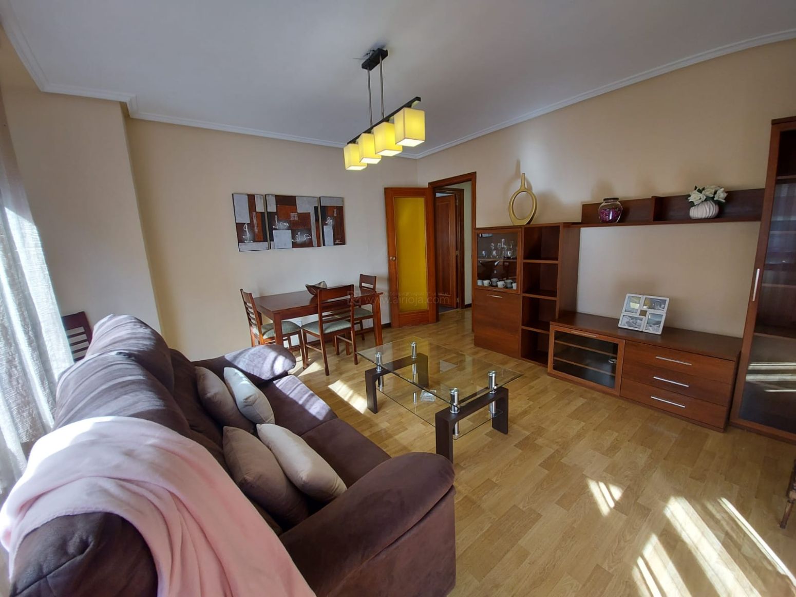 Living room of Flat to rent in  Logroño  with Heating, Parquet flooring and Terrace