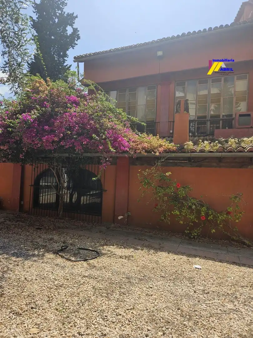 Casa adosada en venta en Xàtiva