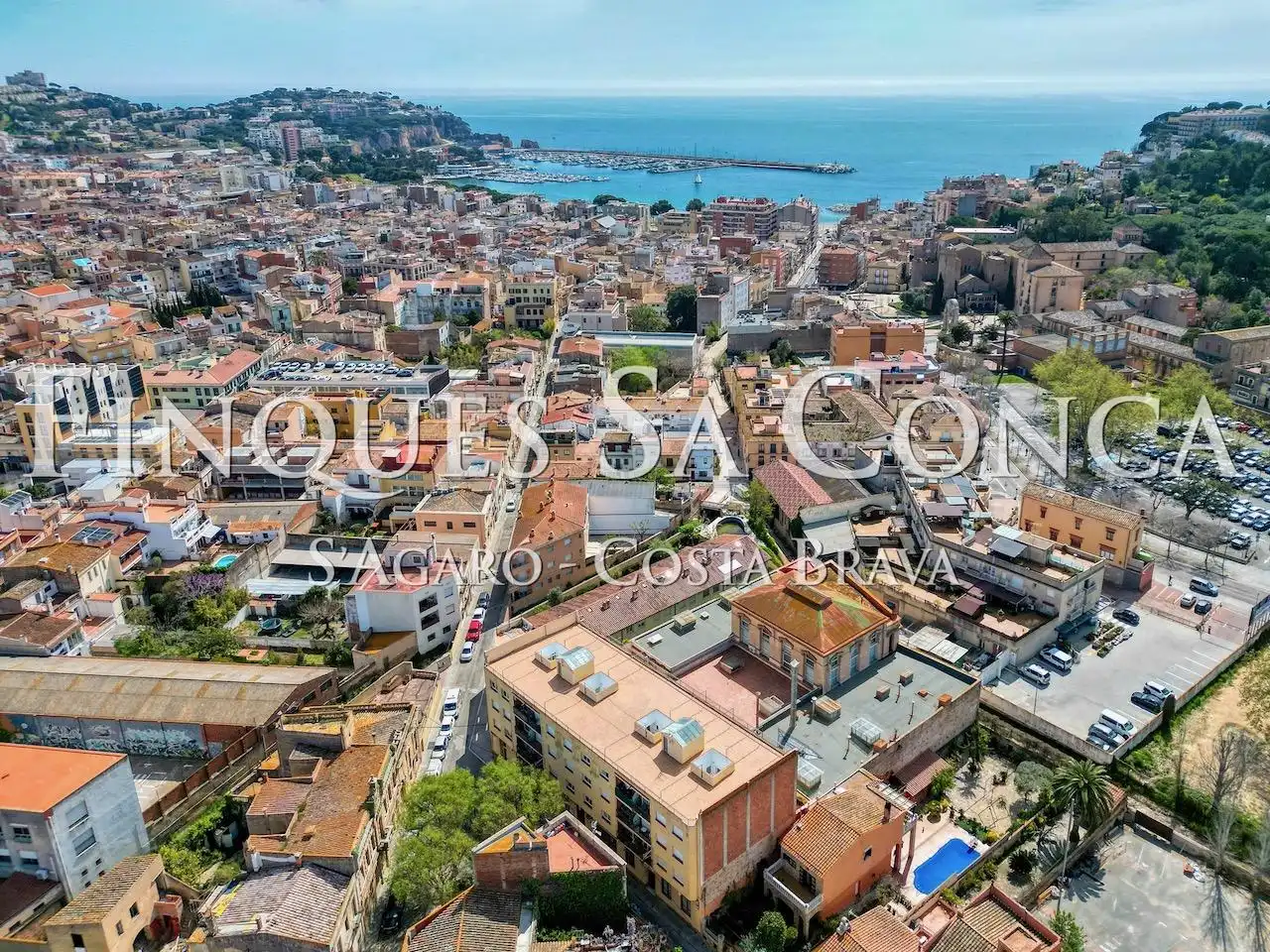 Vista exterior de Apartamento en venta en Sant Feliu de Guíxols con Calefacción y Parquet
